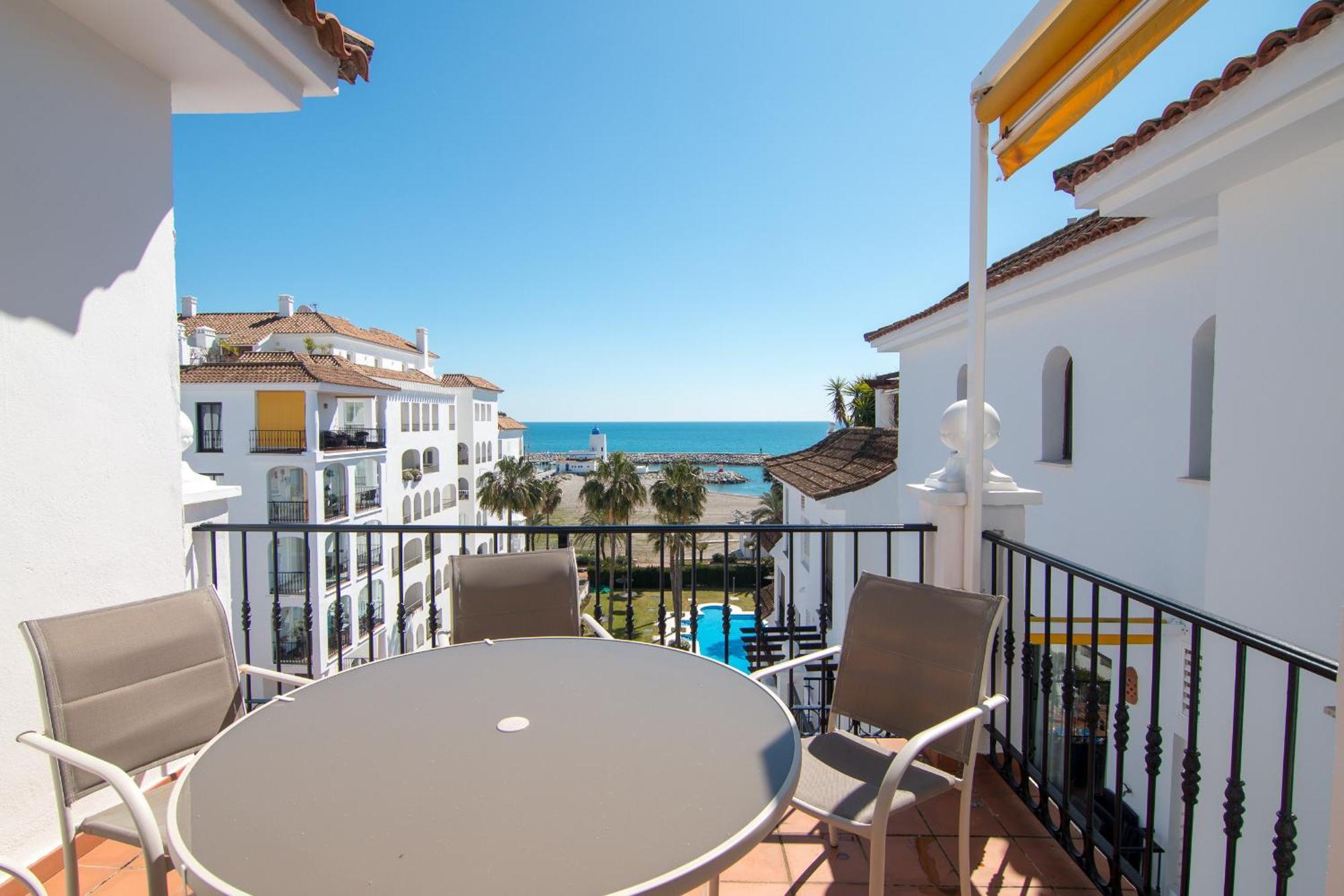 2233-Lovely 2 Bedrooms On The Beach, Pool And Port Manilva Exterior foto